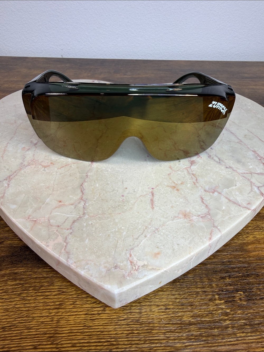Zurich Shield Unisex Sunglasses - Green/Brown Lens
